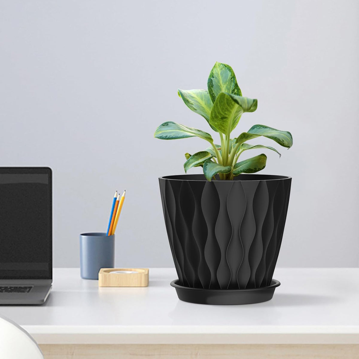 6 inch Plant Pots, 5 Pack Flower Pots for Indoor Outdoor Plants, Water Ripples Plastic Planters with Drainage Holes and Saucers, Nursery Pots for Small Succulent Garden House Plants, Black