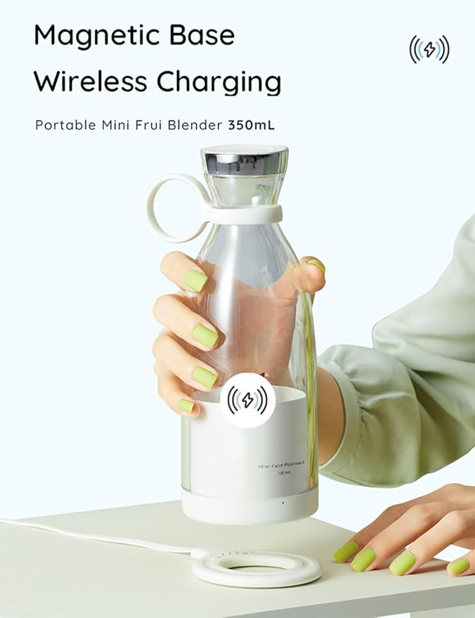 JuiceNGobrand - JuiceNGo Portable Blender, Cordless Juice N Go Portable Blender for Smoothies, Smoothie Blenders with Stainless Steel Blades for Shakes and Smoothies (White)