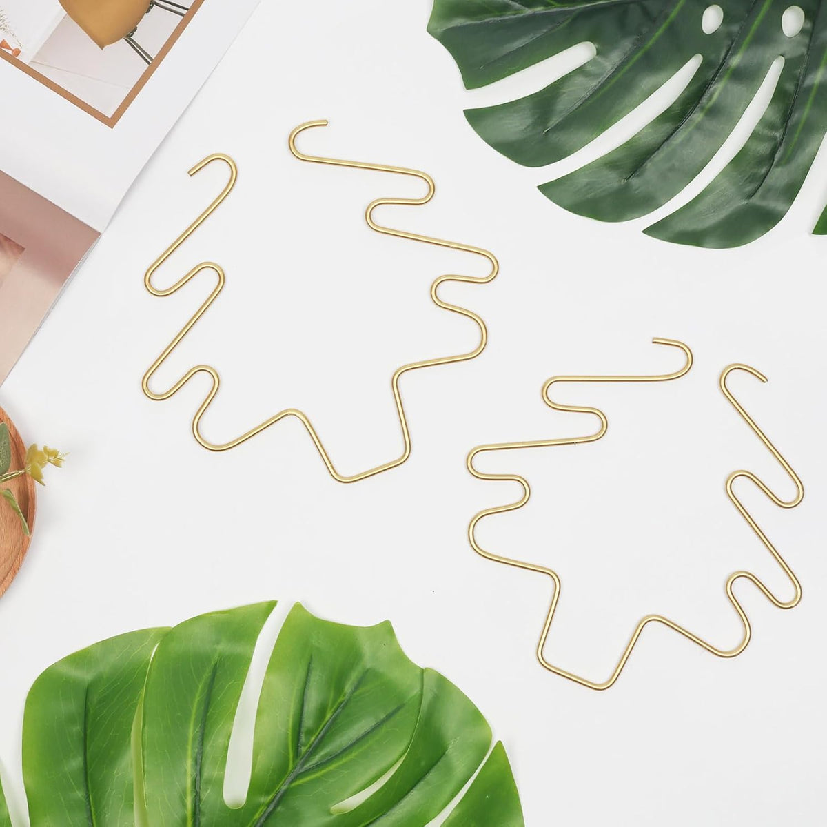 PRETTY JOLLY 5PCS Iron Monstera Plant Support Stakes Premium Plant Stand for Indoor & Outdoor Plants Practical Leaf Holders,Durable Trellis Accessories for Gardening Enthusiasts(Tree+Butterfly)