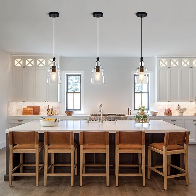 Modern Glass Pendant Lights Kitchen Island Black Pendant Light with 5.11 in Clear Glass Shade Kitchen Pendant Lighting Over Island Bedroom Dining Room (1 Pack)