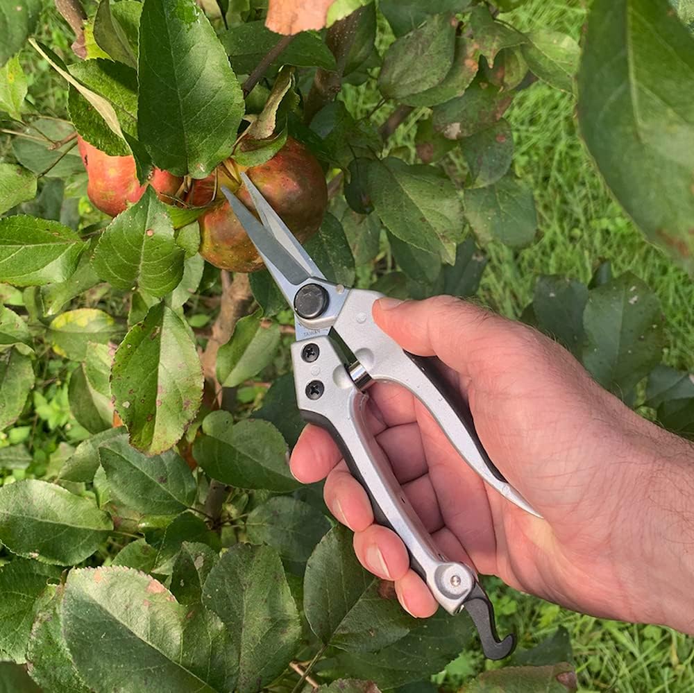 Kings County Tools Hand Gardening and Landscaping Pruner Tool Set | Wet Wood Bypass | Dry Wood Anvil | Flower Cutters | Sharp Japanese Blades | Cast Aluminum Handles | Ergonomic Design for Easy Use