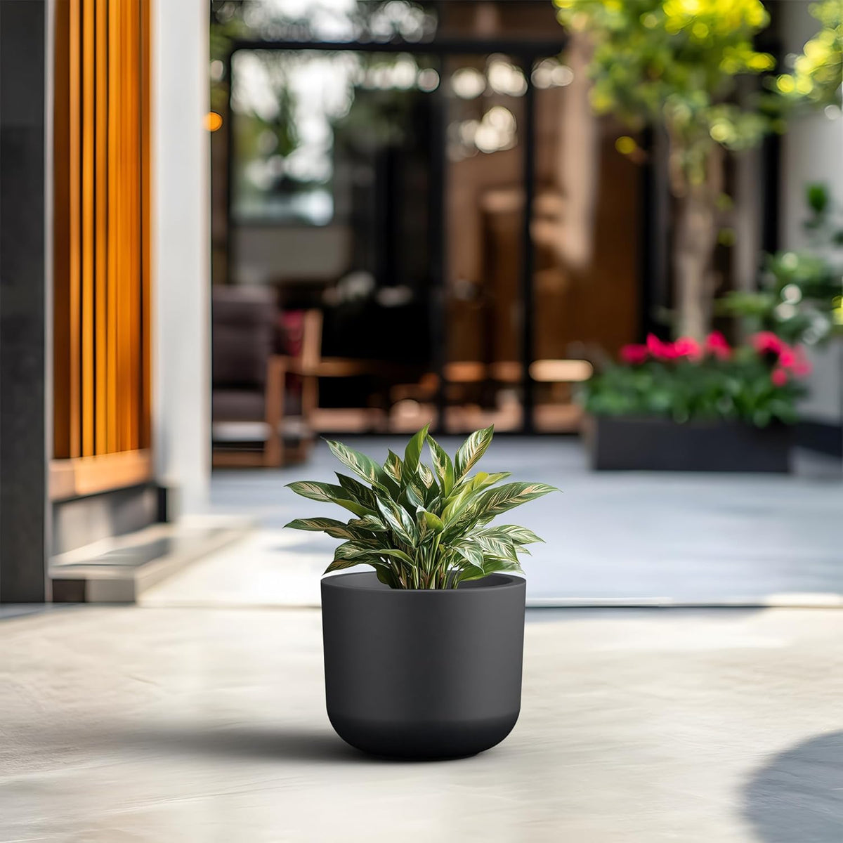 Kante Round Concrete Planter, 11 Inch Dia Classic Style Large Plant Pot with Drainage Hole for Indoor & Outdoor Plants, Ideal for Home, Patio, Garden, Black
