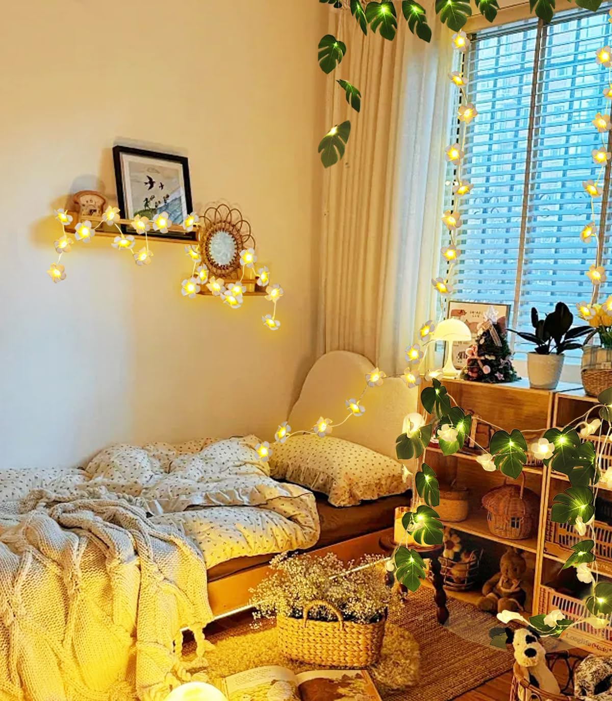 RECUTMS Monstera Leaf String Lights Artificial Foam Plumeria Tropical Palm Leaves Flower 40 LED Battery Operated Fairy Light Hawaiian Luau Beach Party Summer Decorations Outdoor Indoor(White+Green)