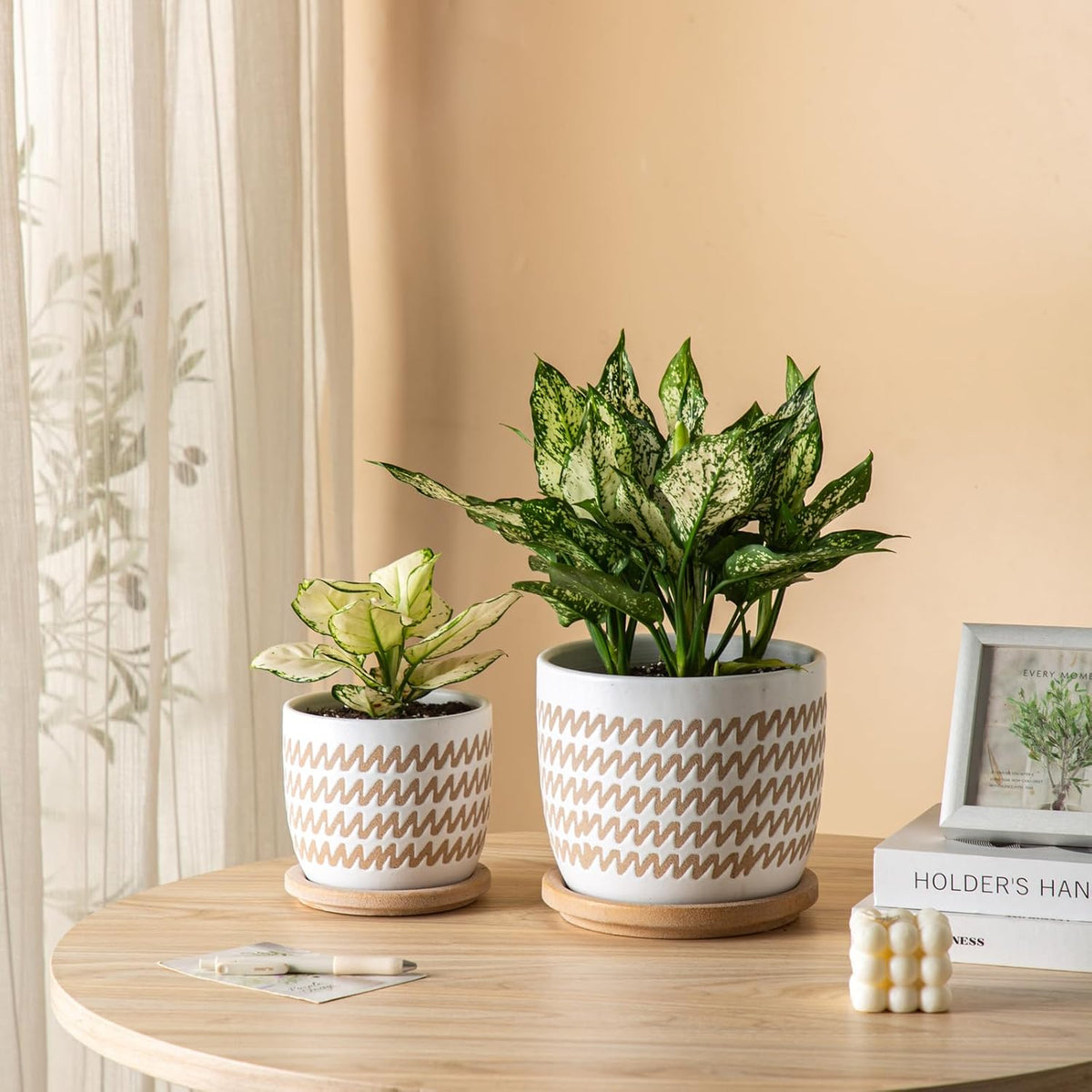 Ceramic Flower Pots Indoor-Outdoor: 5.75 Inch Planters with Drainage Holes & Saucer - Modern Decorative Plant Pots Ceramic for Home Gardeners (Wave)