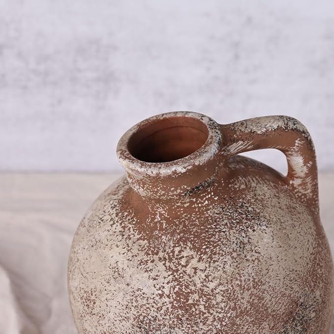 Rustic Farmhouse Ceramic Vase, 8.3" Tall Vintage Pottery Vases, Terracotta Decorative Boho Pampas Flower Vase, Suitable for Home Decor Living Room Entryway Table Bookshelf Mantle Shelf Decor