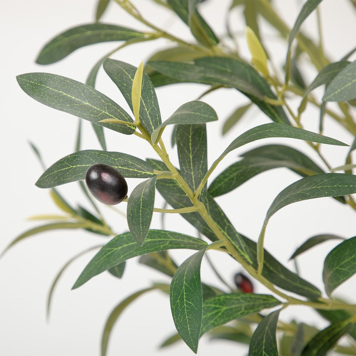 Tall Faux Olive Tree，8ft（96in） Realistic Potted Silk Artificial Olive Tree， Fake Olive Trees Indoor with Green Leaves and Big Fruits for Home Office Living Room Stairs Patio Decor.