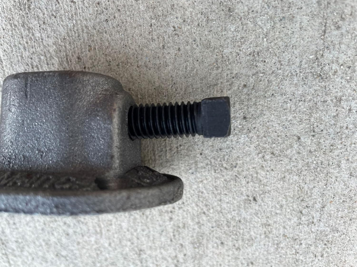 Sandbaggy Heavy Duty 1/4" Pencil Rod Clamp - Reusable Concrete Formwork Clamps - Cast Malleable Iron - Construction Grade Strength & Safety (Heavy Duty, 1200, Count)