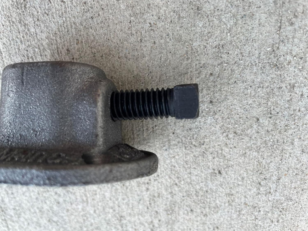 Sandbaggy Heavy Duty 1/4" Pencil Rod Clamp - Reusable Concrete Formwork Clamps - Cast Malleable Iron - Construction Grade Strength & Safety (Heavy Duty, 240, Count)