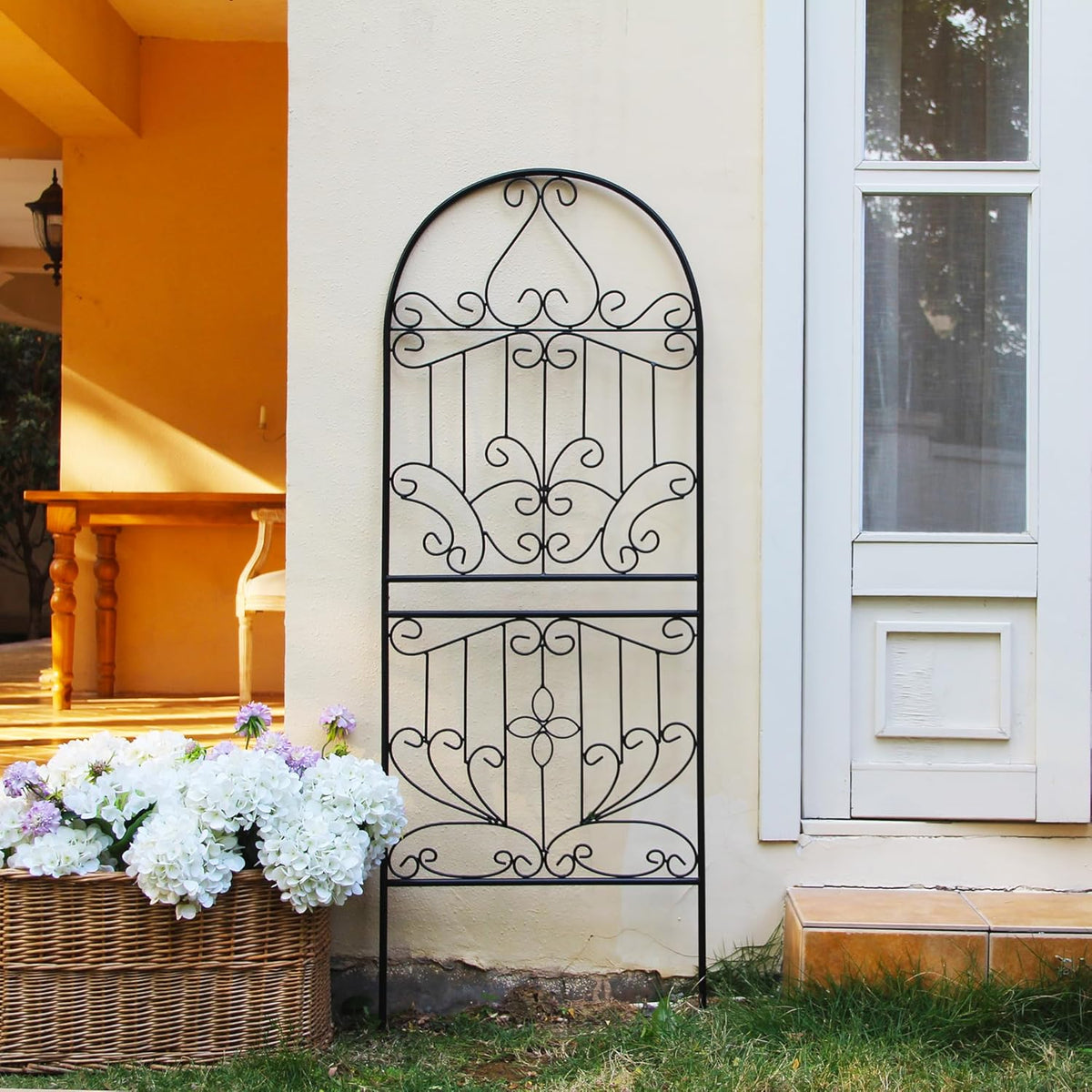 SCENDOR Trellis for Climbing Plants 59" H x 22" W Metal Unique Design Decorative Garden Structure Weather-Resistant Lattice Outdoor Decor Flowers Roses Vine Ivy Clematis Black Coating 1 Pack
