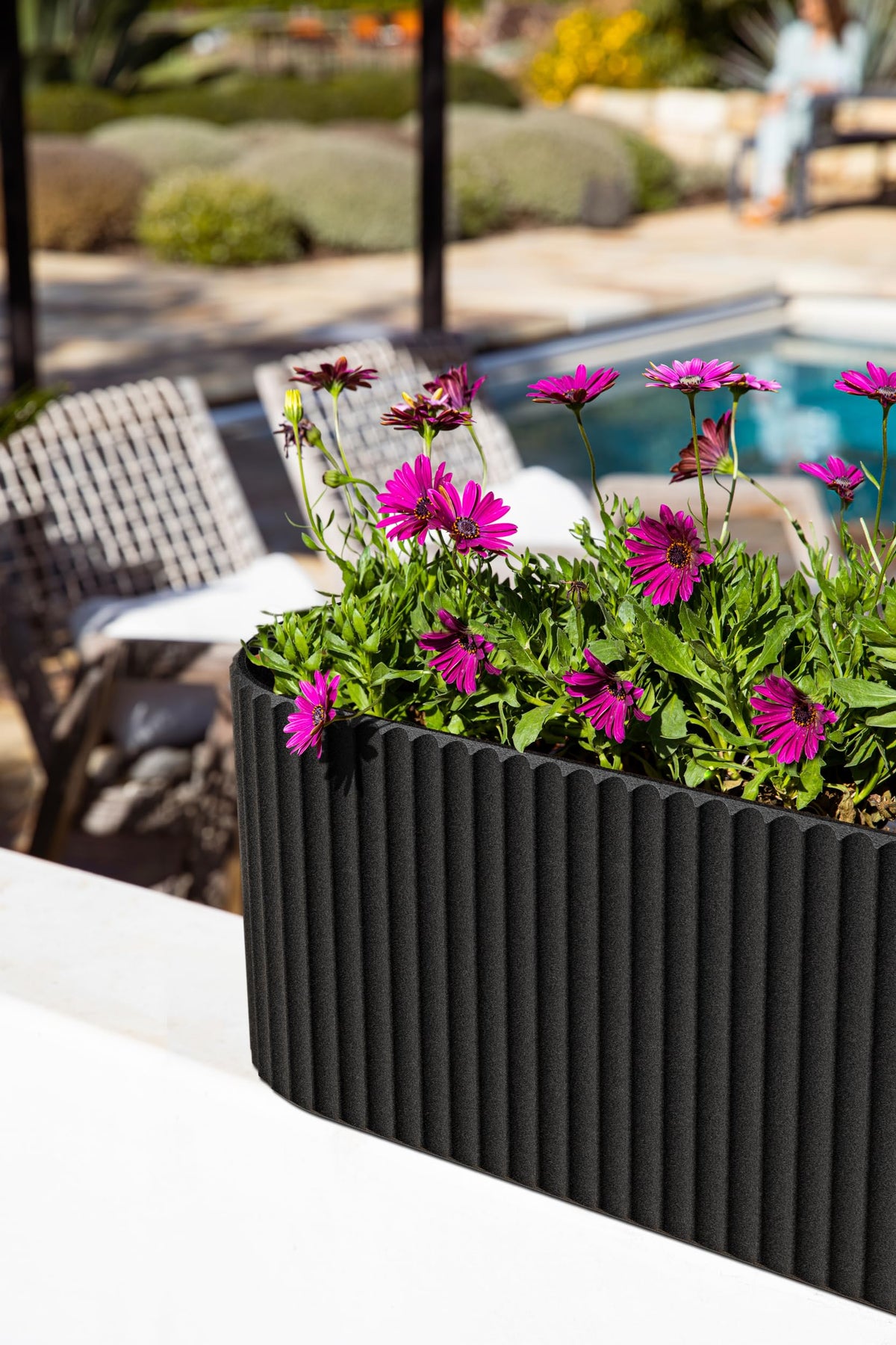 Veradek Demi Series Window Box Planter - Round Outdoor Planter