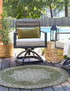 Unique Loom Outdoor Traditional Collection Area Rug - Antique (5' 3" Round Green/Ivory)