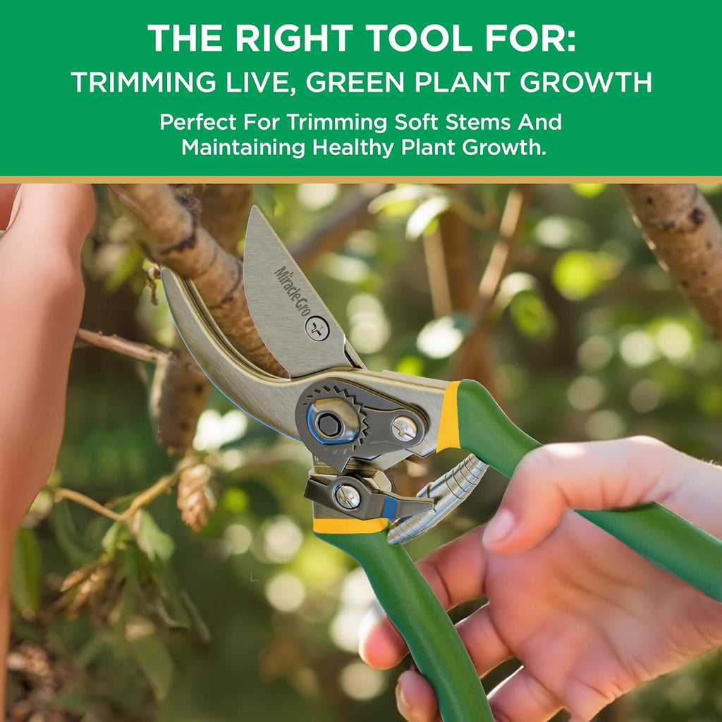 Miracle-Gro 2-Piece Pruning Shears Set – Includes 8 in. Bypass Pruner for Live Plants and 8 in. Anvil Pruner for Dry Stems – Sharp Carbon Steel Blades and Comfort Grip Handles for Garden and Yard Use