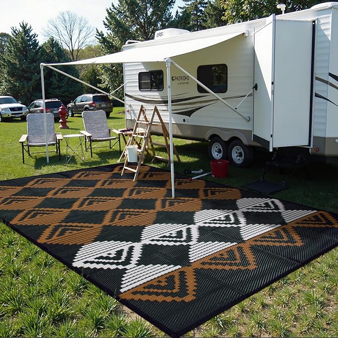 Beeiva Outdoor Rugs 8x10 Waterproof, Modern Geometric Reversible Patio Rug 8x10, Large Foldable Outdoor Plastic Straw Rug for Camping, Porch, Backyard, Balcony, Picnic - Black & Brown