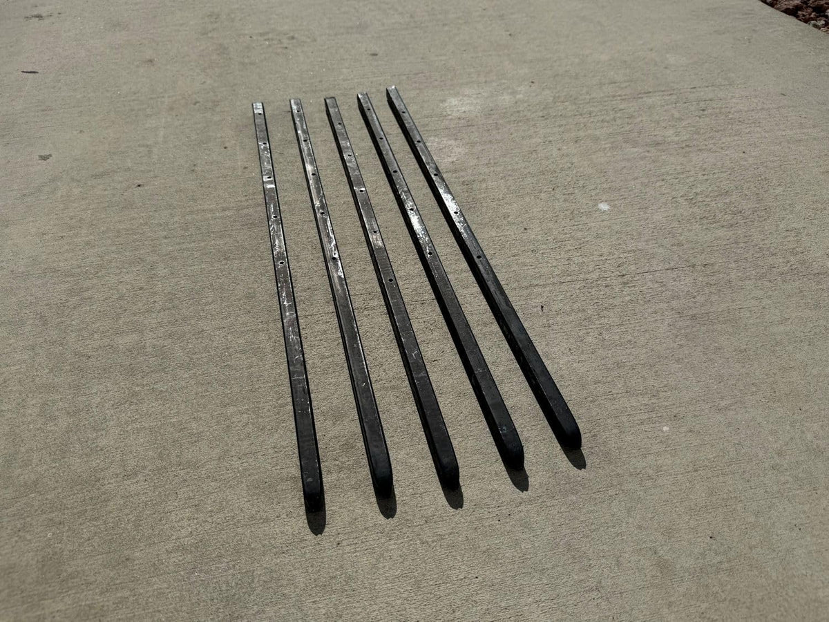 Sandbaggy Square Steel Concrete Form Stakes with Nail Holes - 5/8" Wide - Rust Resistant Coating - Removable, Reusable - Construction Grade Stakes (24 inch, 300)