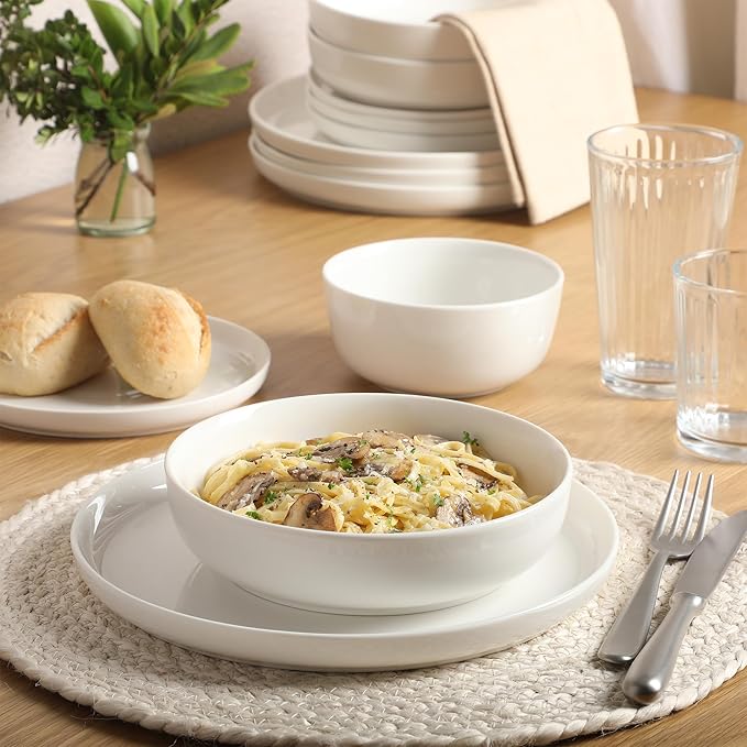 Gibson Home Oslo Porcelain Chip and Scratch Resistant Dinnerware Set, Service for 4 (16pcs), Plates and Bowls Dishes Sets, White