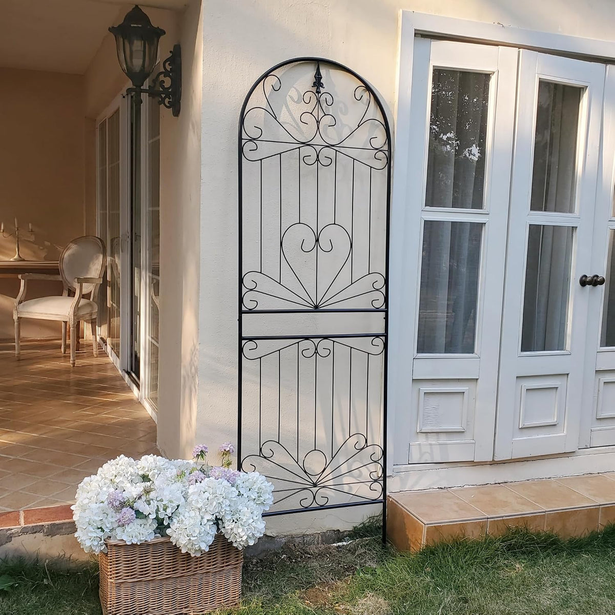 SCENDOR Metal Trellis 82.7" H x 26.7" W Powder-Coated Black Attractive Plant Support Garden Trellis Stylish Garden Addition Lattice Outdoor Yard Décor Roses Vine Ivy Clematis Trellises Black 1 Pack