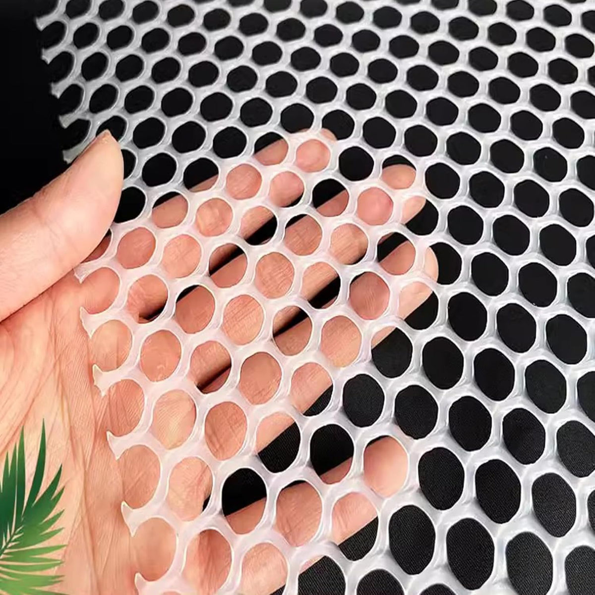 White Garden Fence Mesh 39.3″ Wide Safety Netting Plastic Net Fencing Roll Balcony Protection Window Isolation Net for Snow, Poultry, Chicken, Patio, Animal Barrie(Size:1x30M - Mesh 1.2cm,Color:White)