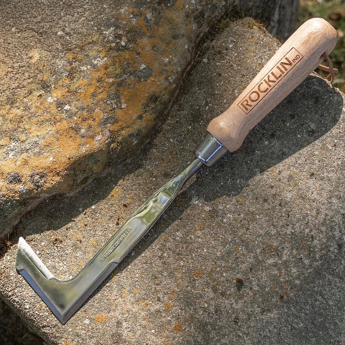 Rocklin™ Crack Weeder – 13" Stainless Steel Manual Crevice Weeding Tool with Beech Wood Handle – L-Shaped Blade for Sidewalk, Patio, and Garden Weed Removal