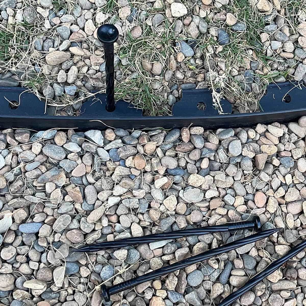 Plastic Landscape Anchoring Spikes 25 Pcs 8 Inch Nylon Spiral Landscape Spikes for Yard, Garden Lawn, Weed Barriers, Artificial Turf, Tent