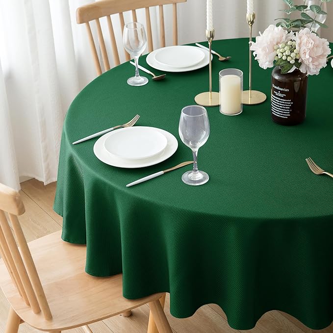 Biscaynebay Textured Fabric Round Christmas Tablecloths 70", Hunter Green Water Resistant Spill Proof Tablecloths for Dining, Kitchen, Wedding, Parties Machine Washable