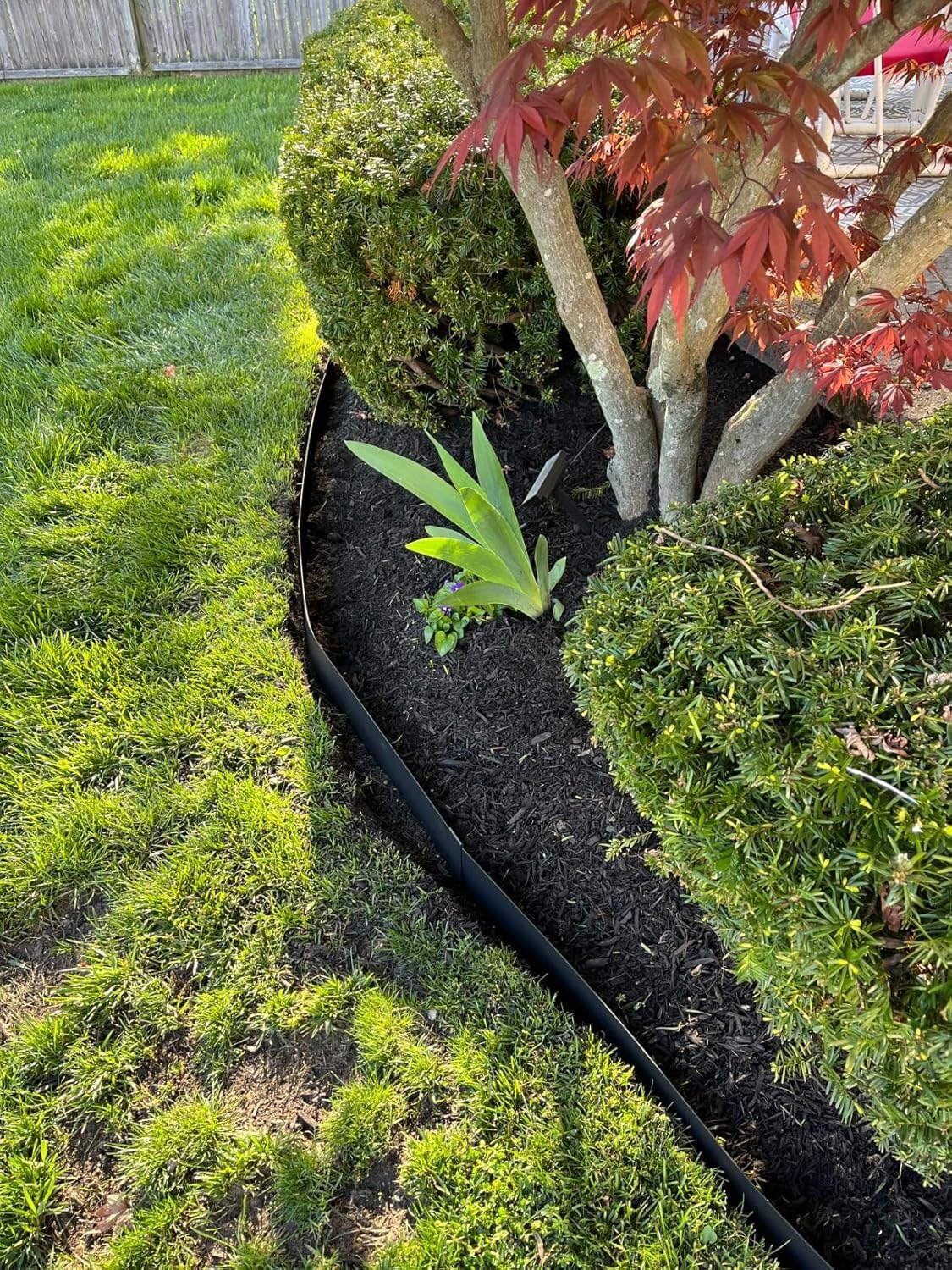 8 Pcs - 48'' L x 6'' H Steel Landscape Edging Edging for Landscaping Garden Edging Metal Landscape Edging Tall Border Lawn Edging No-dig Hammer in Edging with Gloves(32FT Total Length)