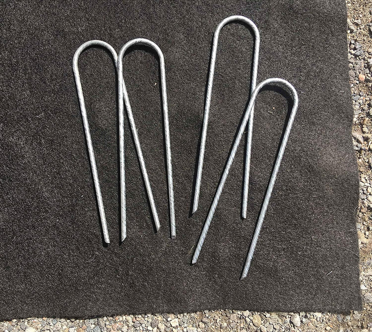Sandbaggy Galvanized 6-Inch Landscape Staples ~ 9 Gauge Steel - Fabric Pins, Garden Earth Stakes, Ground Cover, Fence Anchors, Lawn Nails ~ Trusted by Organic Farmers Across The USA (10,000 Staples)
