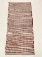 Chardin home Natural Jute Table Runner 13x36 Inch – Vintage Boho Rustic Table Decor – Handwoven Table Runner in Natural Jute and Red – Farmhouse Dining or Console Table Accent