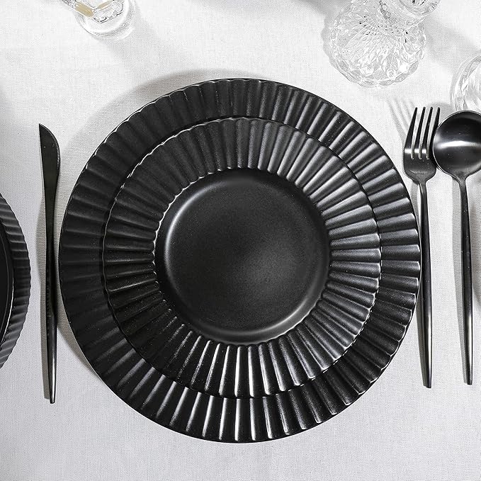 Christian Siriano Lusso 16-Piece Dinnerware Set Stoneware, Black